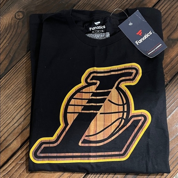 Fanatics Other - NWT Fanatics Black Tee with Gold and Brown LA Lakers Graphic